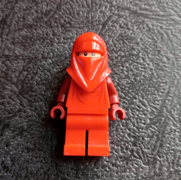 Lego Star Wars Royal Guard 1 1/8 in Red Minifigure Toy - Picture 8 of 9